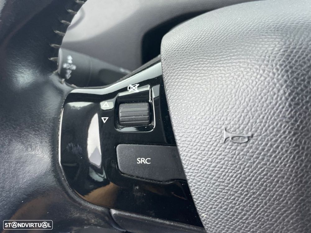 Peugeot 308 SW 1.5 BlueHDi Style - 15