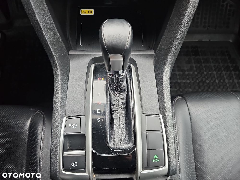 Honda Civic 1.5 T Executive CVT - 27