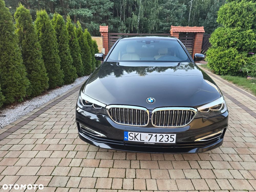 BMW Seria 5 520d xDrive Luxury Line - 1