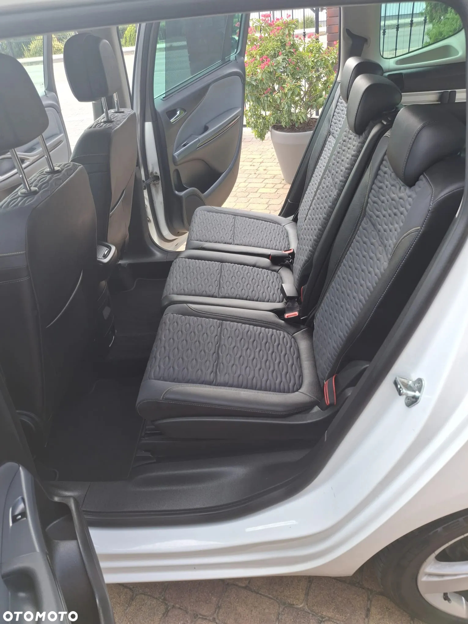 Opel Zafira Tourer 1.4 Turbo Innovation - 15