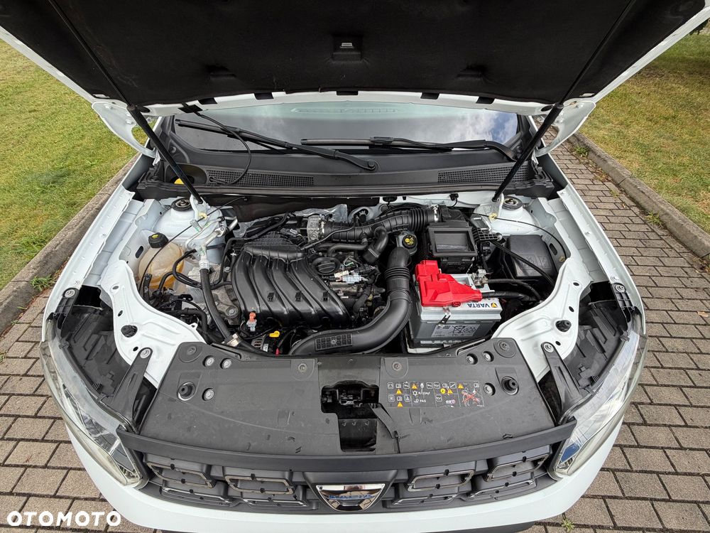 Dacia Duster 1.6 SCe Comfort - 28