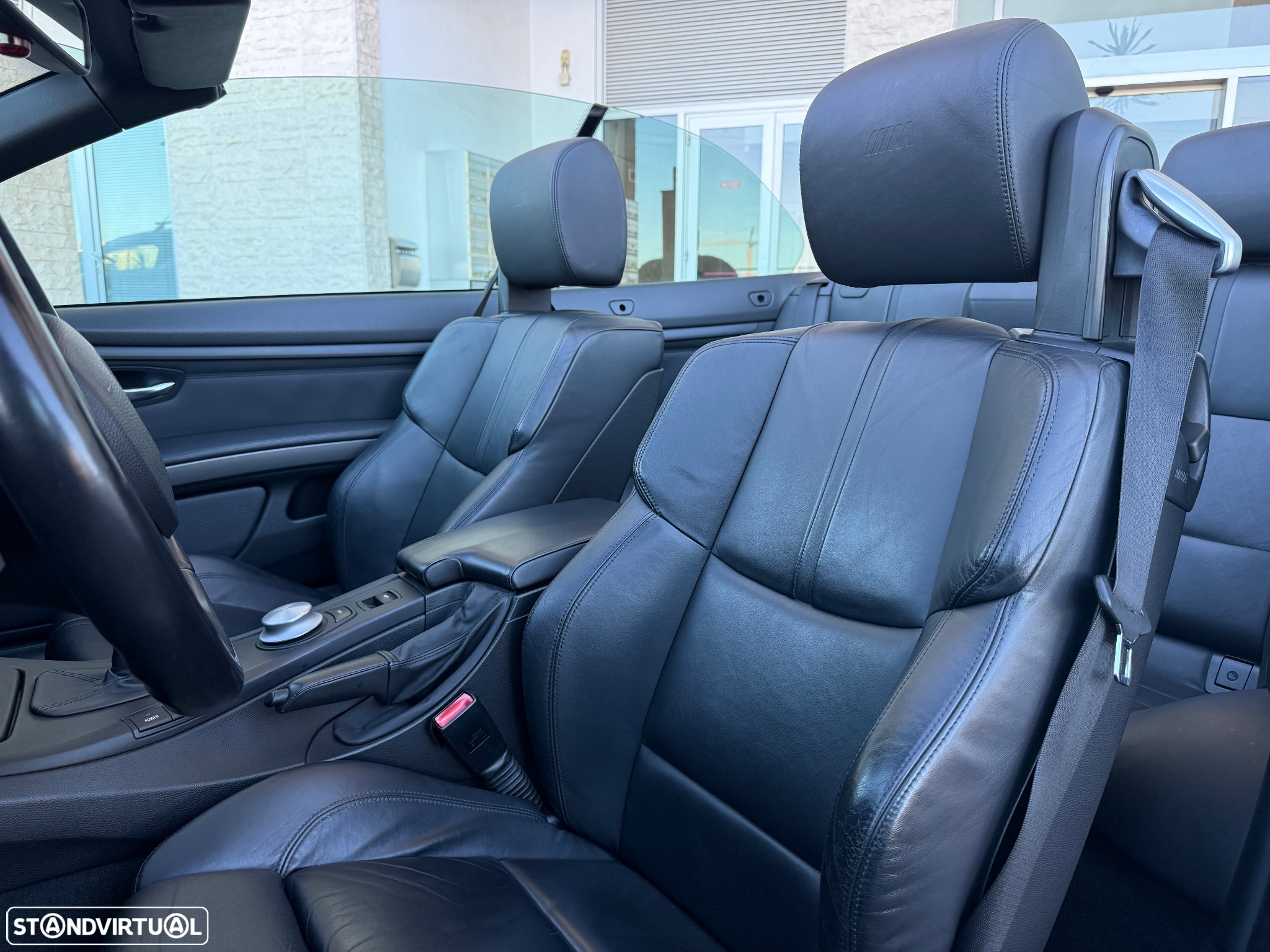BMW M3 Auto - 28