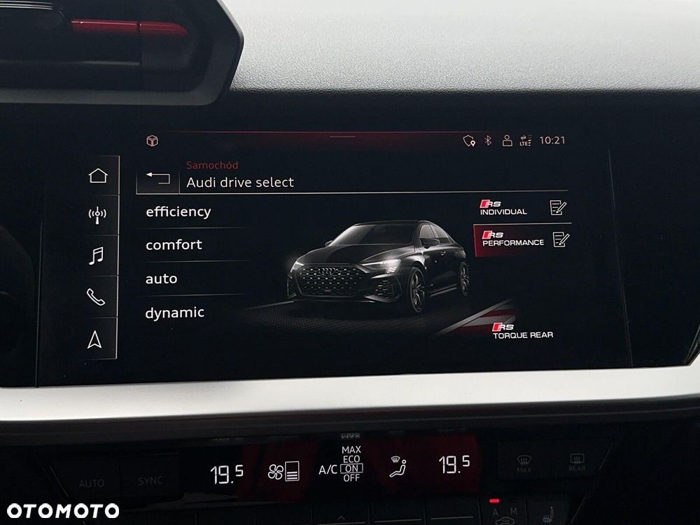 Audi RS3 Limousine - 22