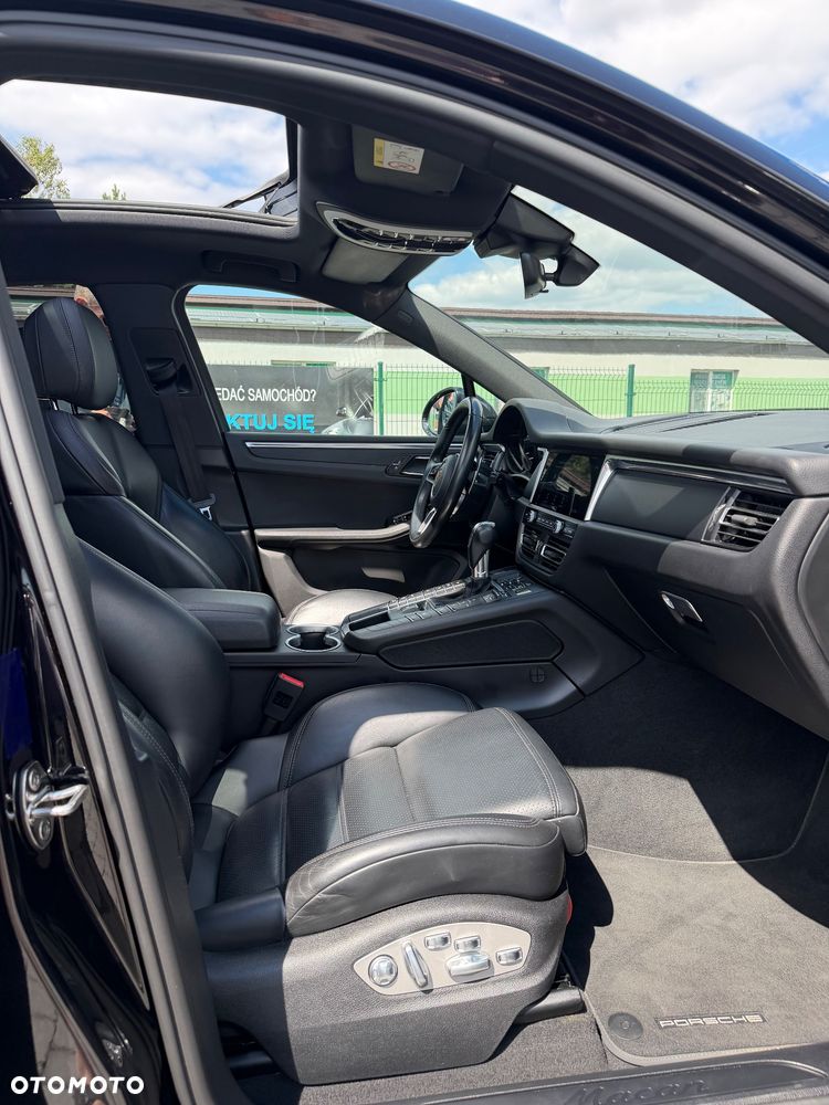 Porsche Macan - 9