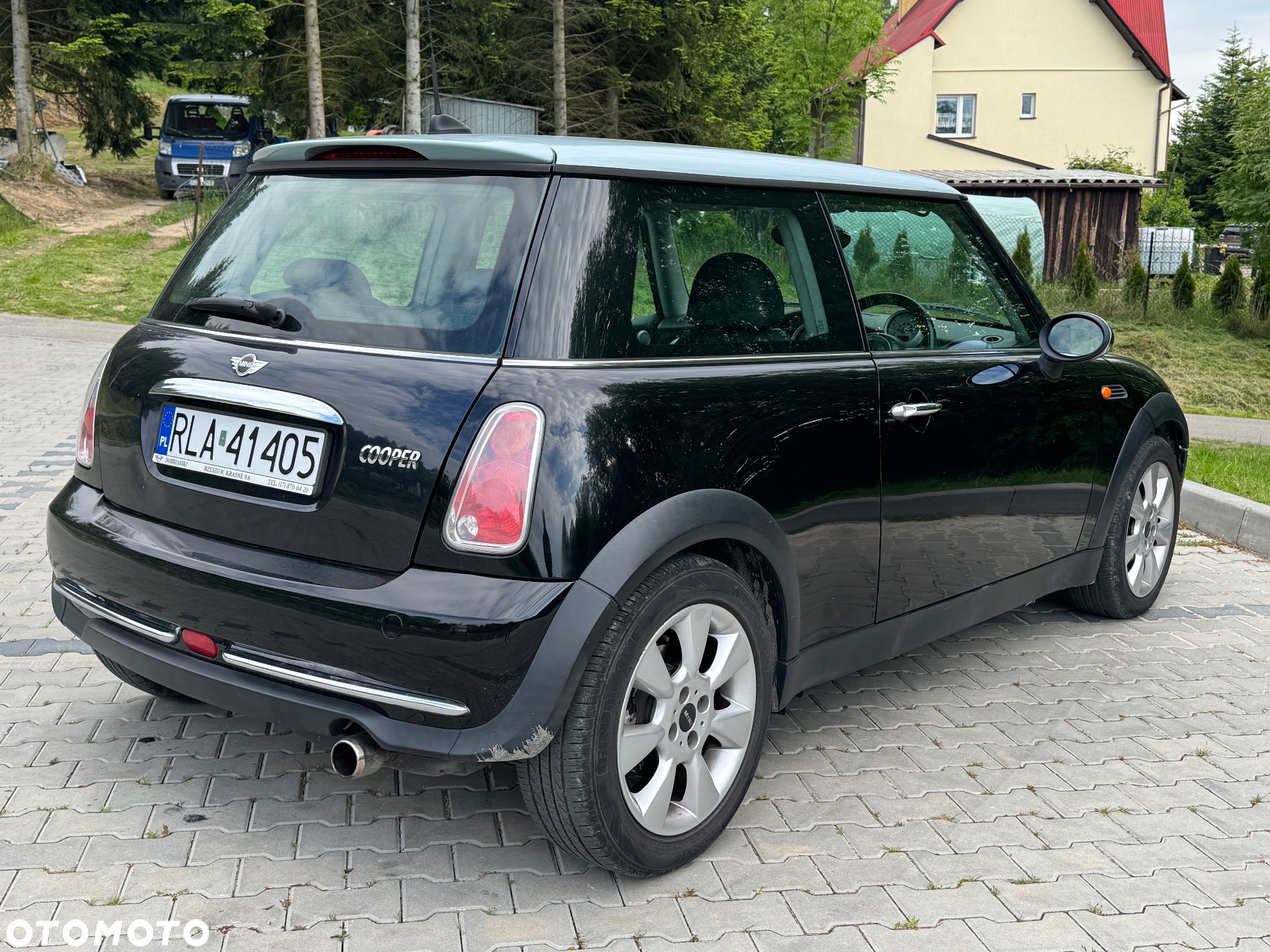MINI Cooper Standard - 3