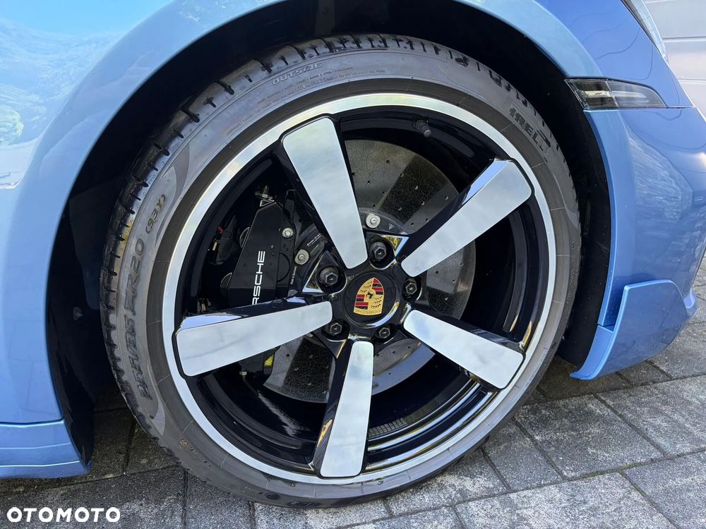 Porsche 911 Turbo S - 21