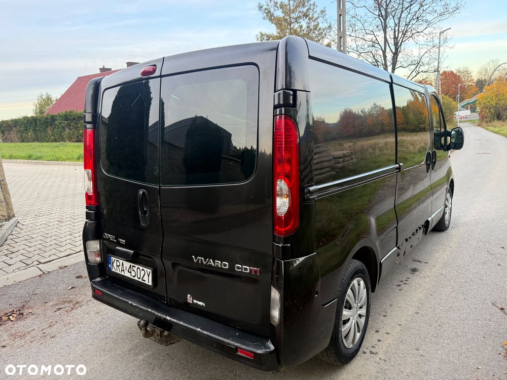 Opel Vivaro - 4