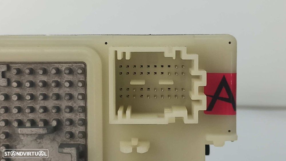 CANHÃO DE INGIÇÃO MERCEDES CLASE C (W205) LIM. C 200 CGI (205.042) - 11