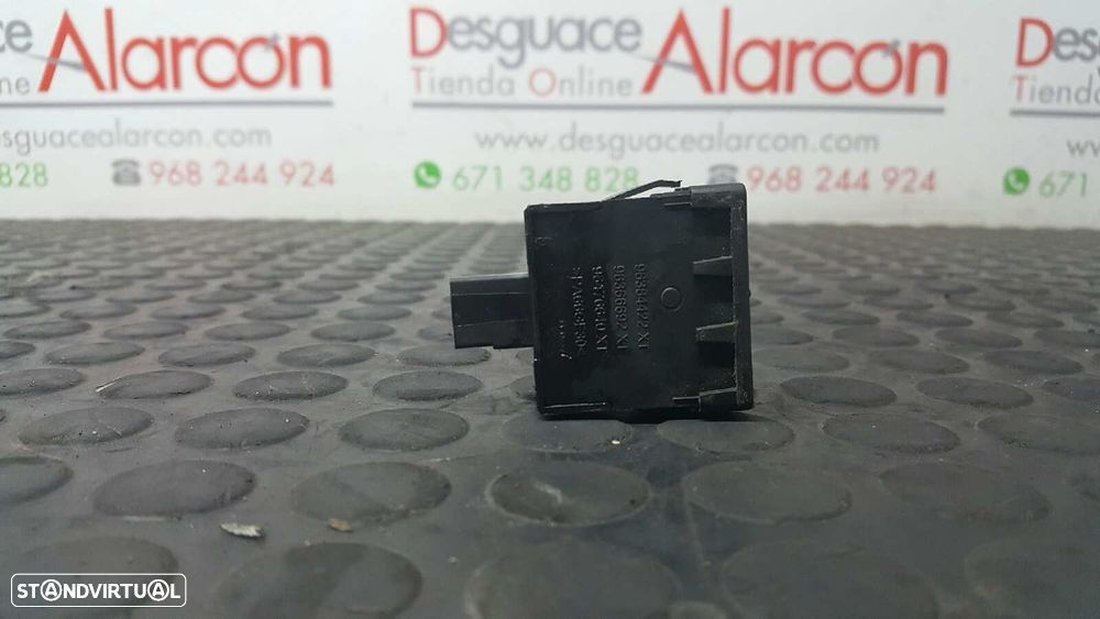 CONTROLE DE AJUSTE DE LUZES PEUGEOT 207 X-LINE - 2