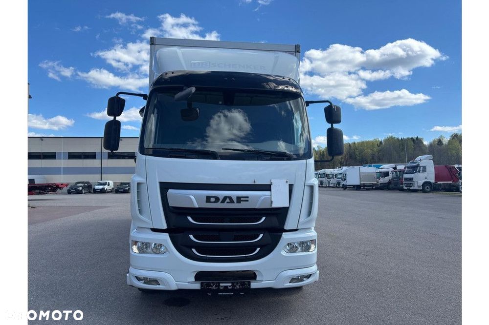 DAF LF 290 4x2 EURO6 + SIDE OPENING + VERY LOW MILEAGE! - 4