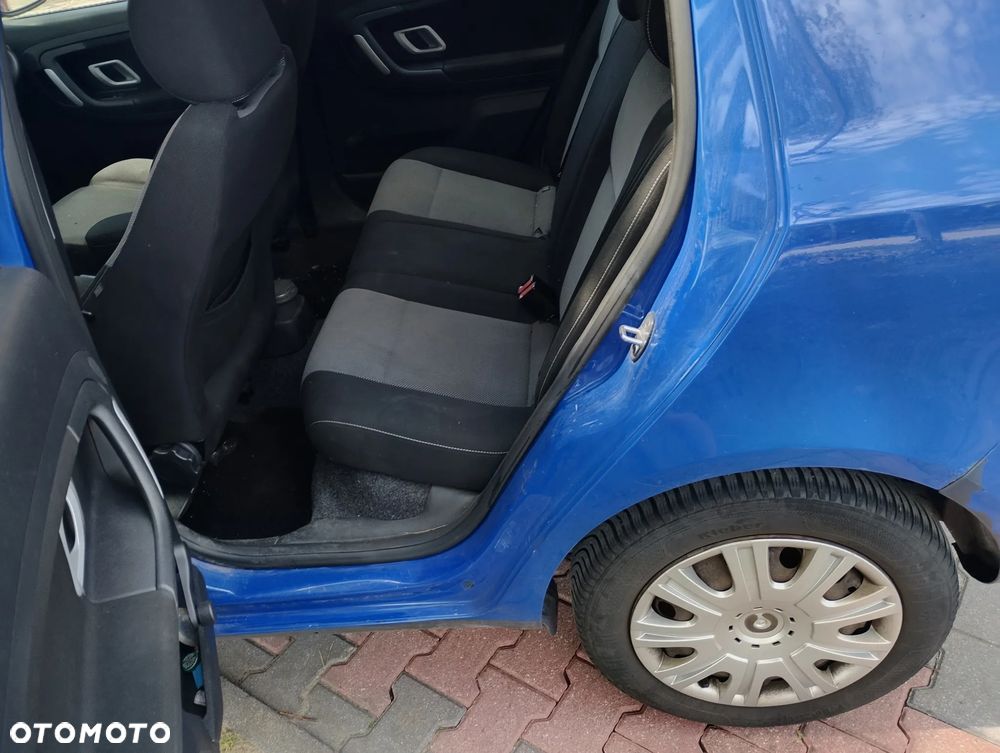 Skoda Fabia 1.4 TDI PD Ambiente - 10
