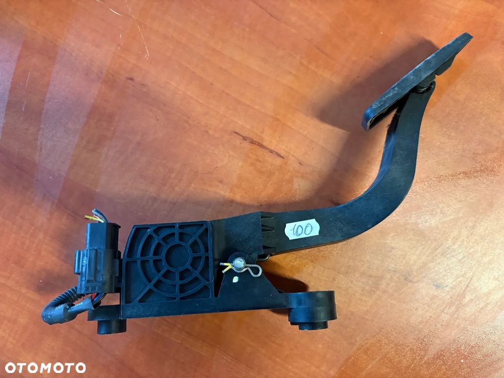 HYUNDAI TUCSON I PEDAŁ GAZU CDJJJL192 01540834 0780415 - 3