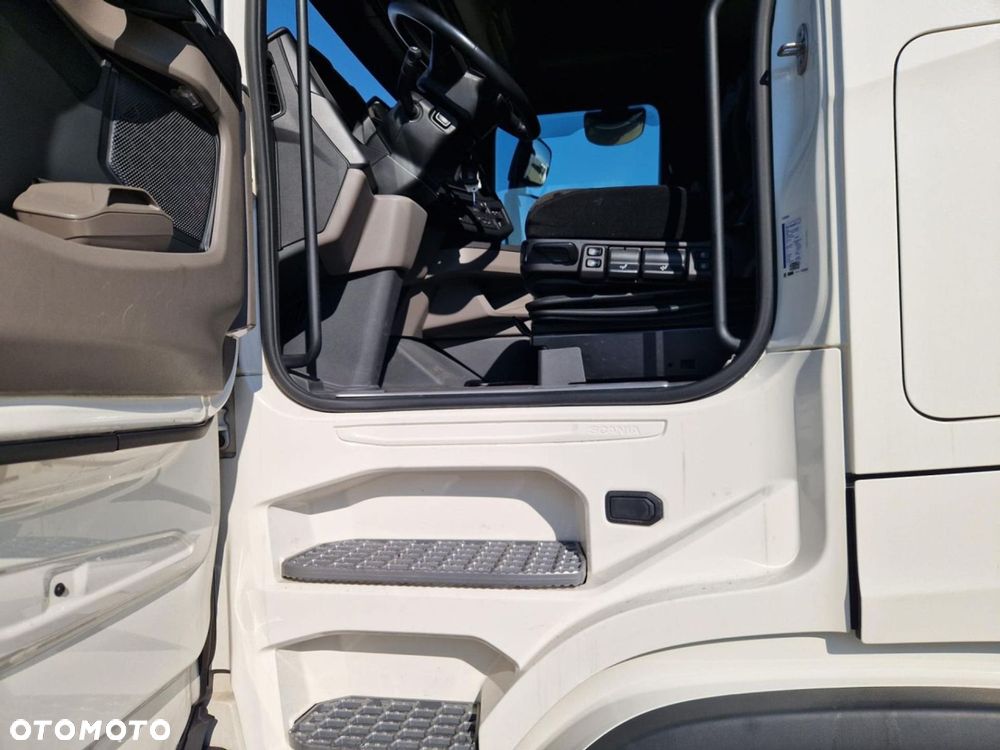 Scania S 500 A4x2NA - 12