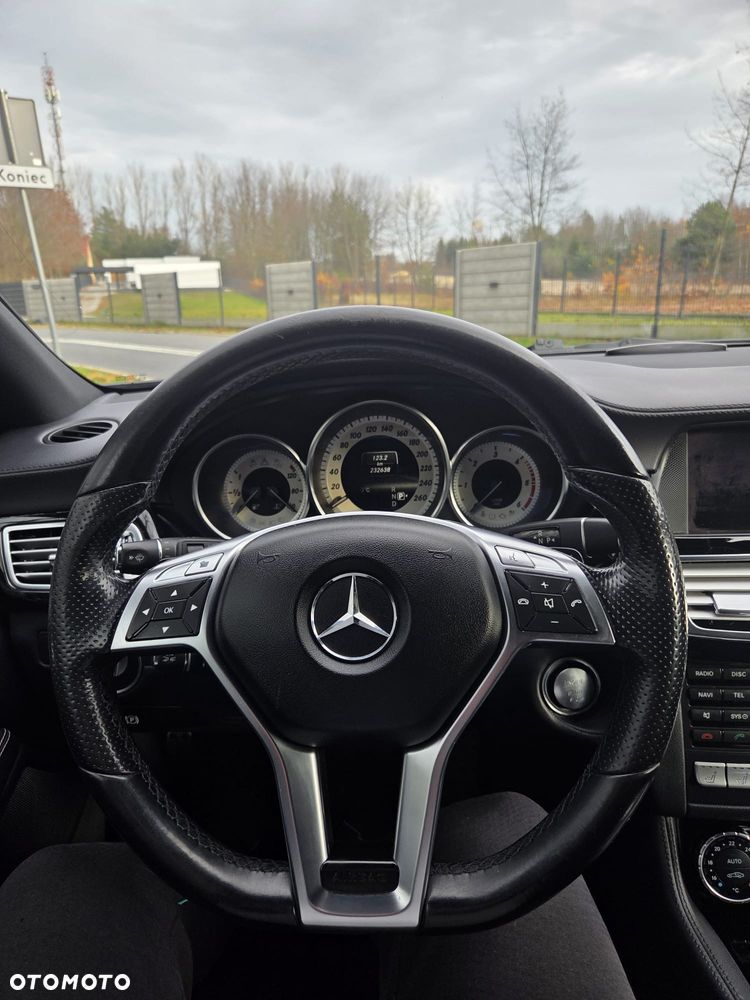 Mercedes-Benz CLS 350 CDI 4Matic 7G-TRONIC - 17