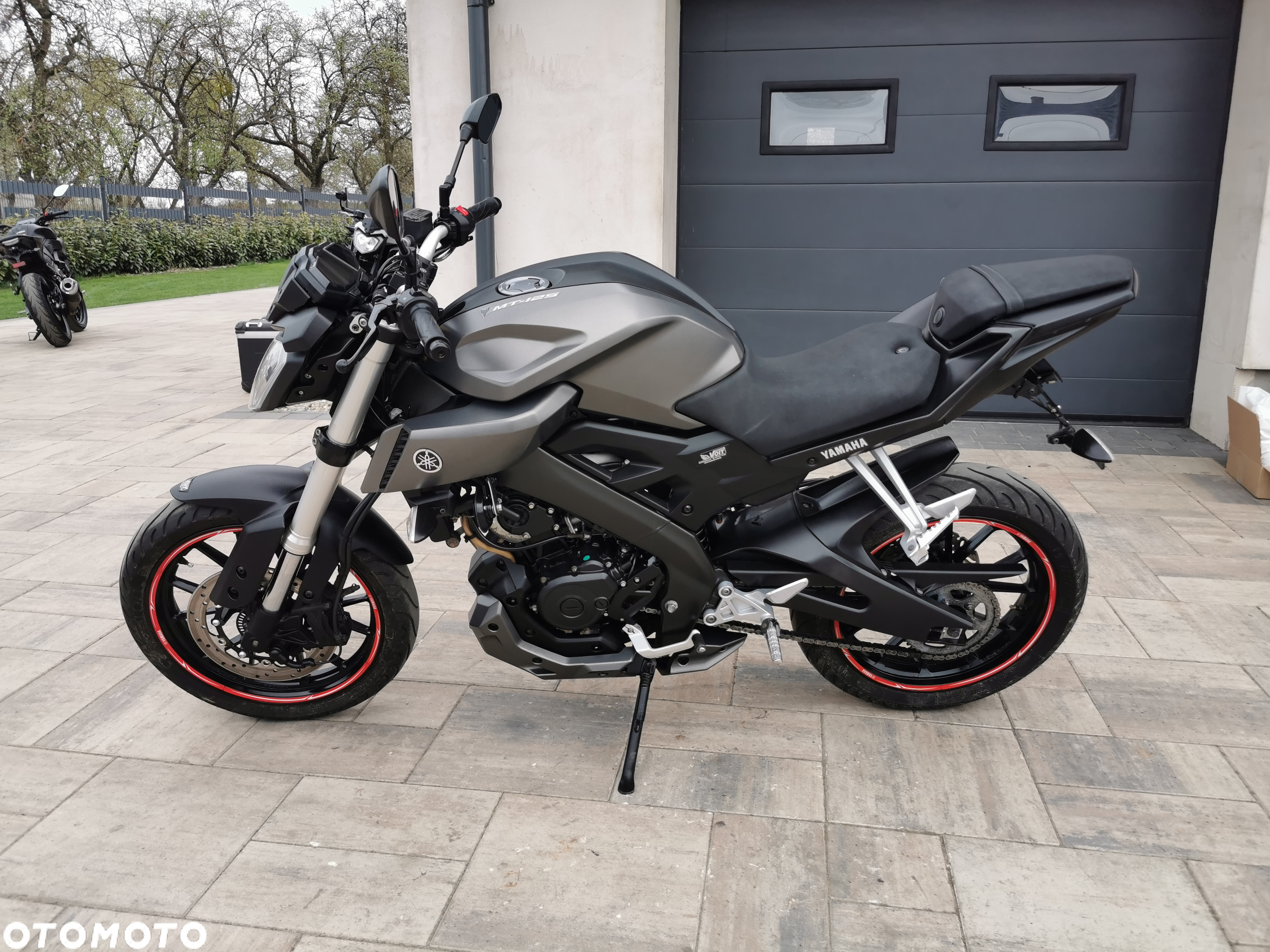 Yamaha MT - 5