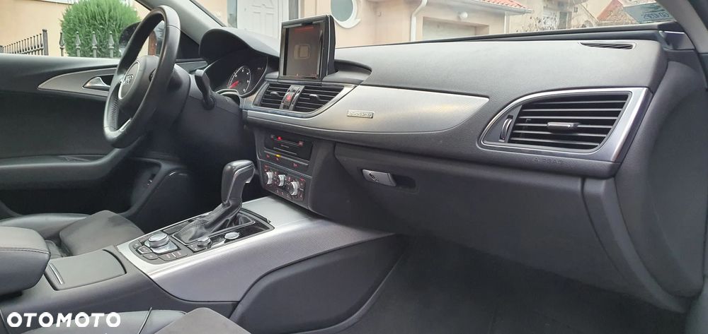 Audi A6 Avant - 10