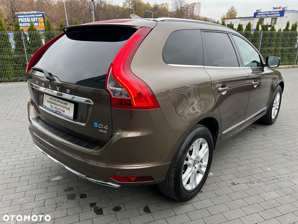 Volvo XC 60 D4 AWD Summum - 4