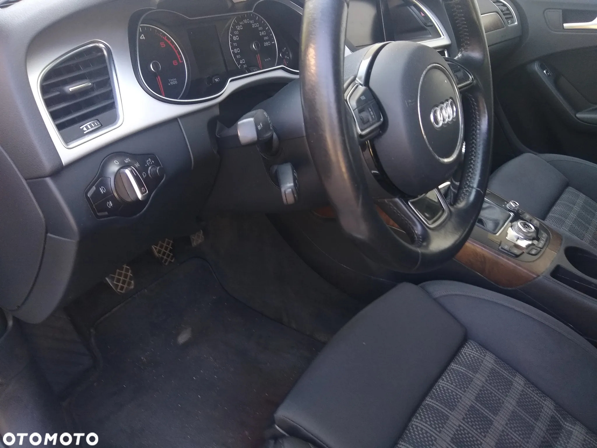 Audi A4 2.0 TDI - 9