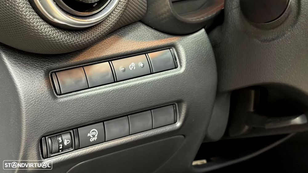 Nissan Juke 1.0 DIG-T N-Connecta NAV. DCT - 38