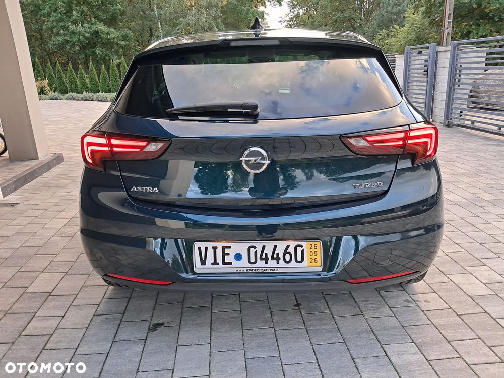 Opel Astra 1.4 T Dynamic S&S - 10