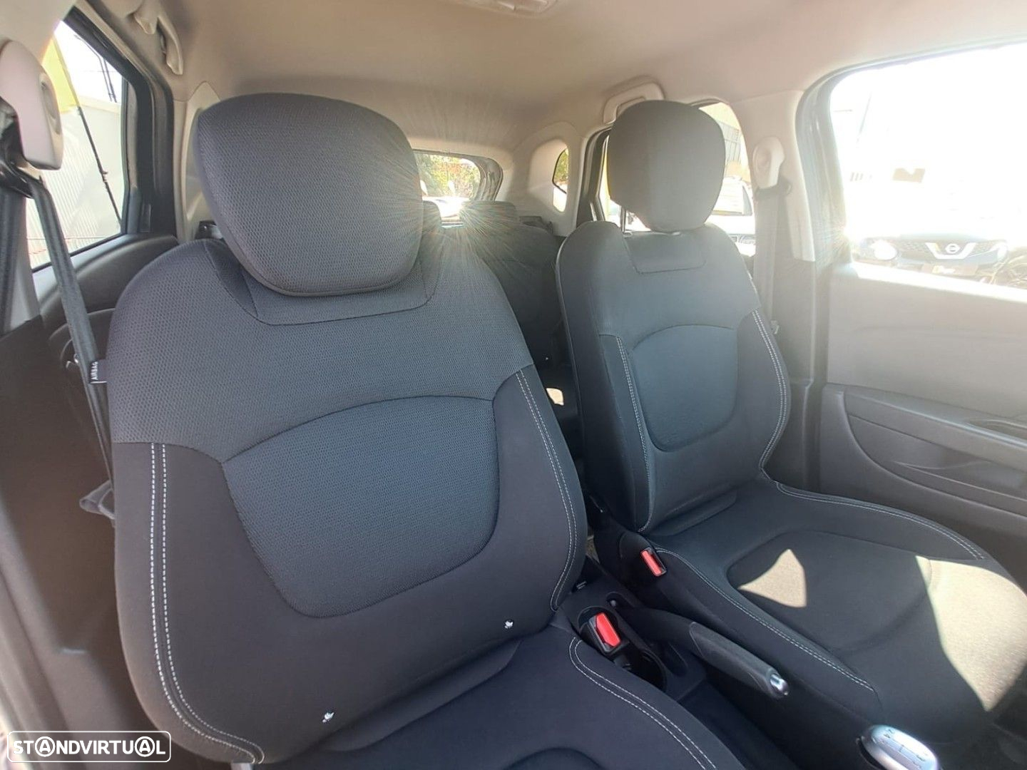 Renault Captur (ENERGY) TCe 90 INTENS - 10