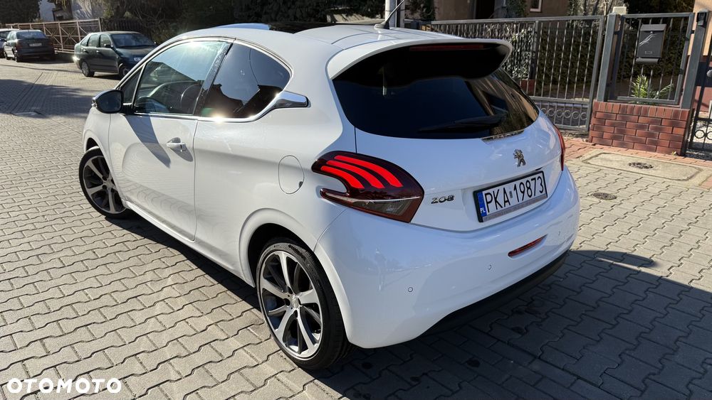 Peugeot 208 165 THP Stop & Start Allure - 4