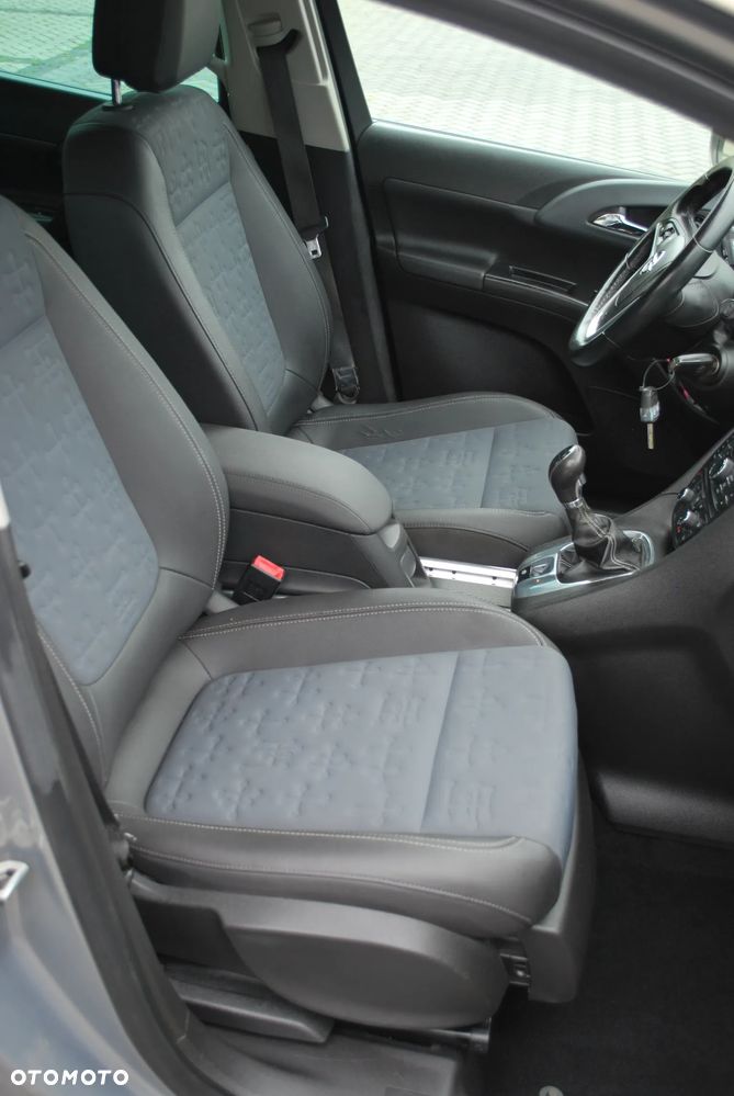 Opel Meriva 1.7 CDTI Innovation - 22