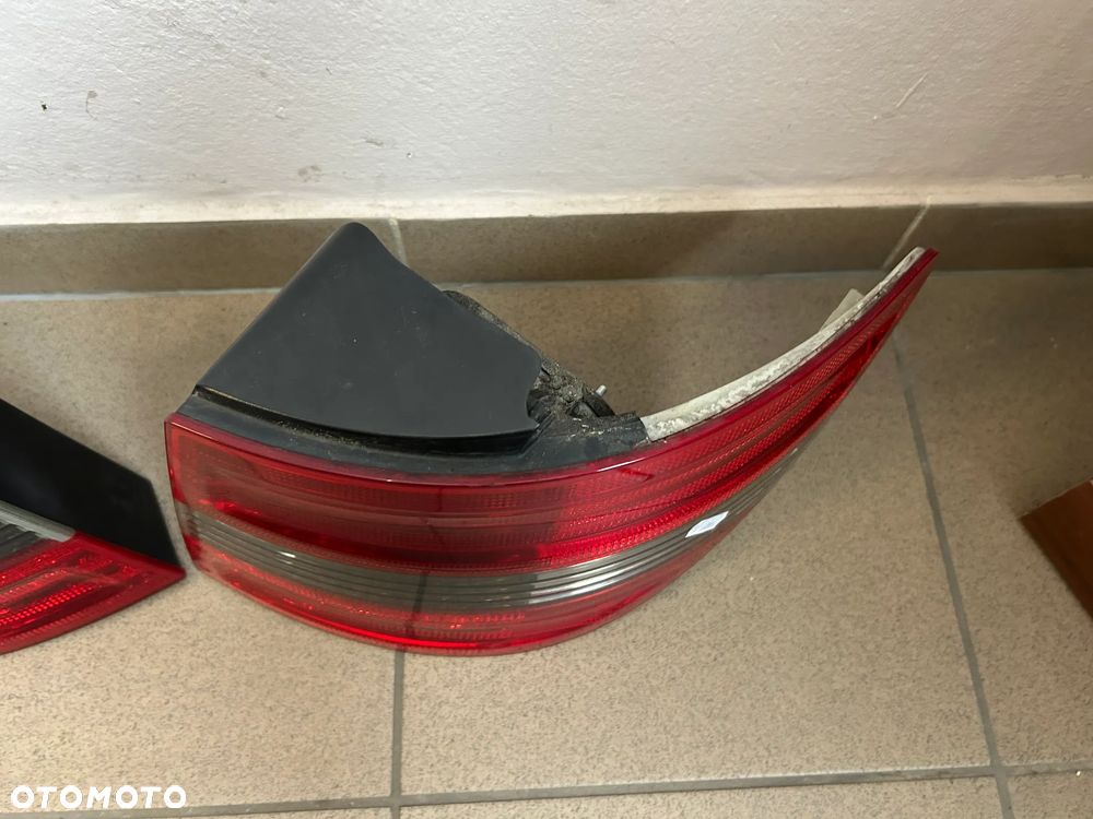 LAMPA TYŁ TYLNA PRAWA LEWA MERCEDES B KLASA W245 - 3