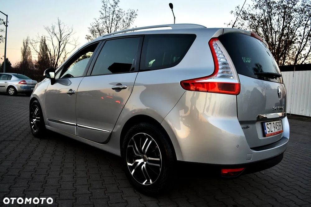 Renault Scenic 1.6 dCi Energy Bose Edition S&S - 3