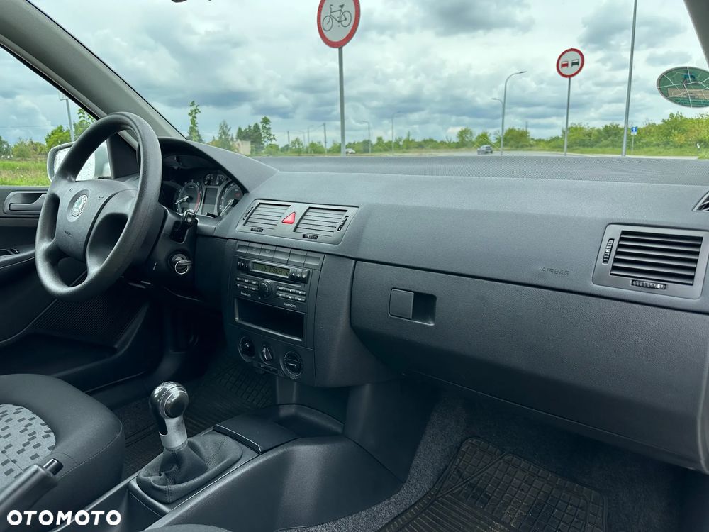 Skoda Fabia - 16