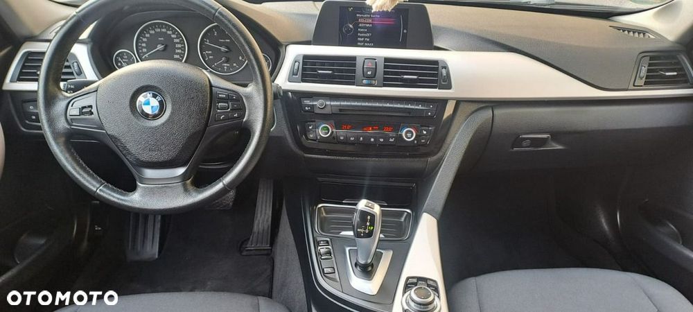 BMW Seria 3 318d Modern Line - 5