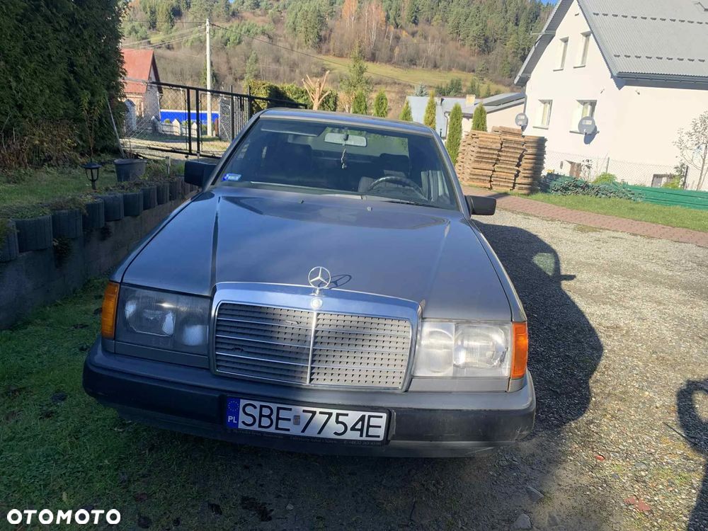 Mercedes-Benz W124 (1984-1993) - 1