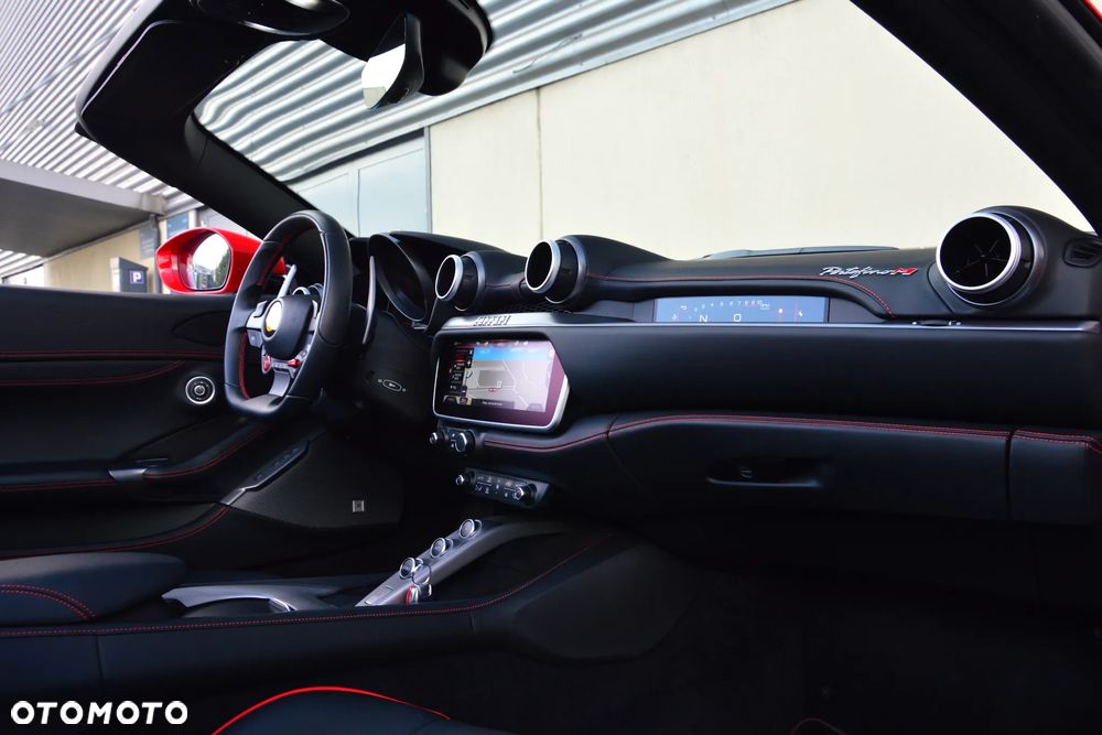 Ferrari Portofino M - 23