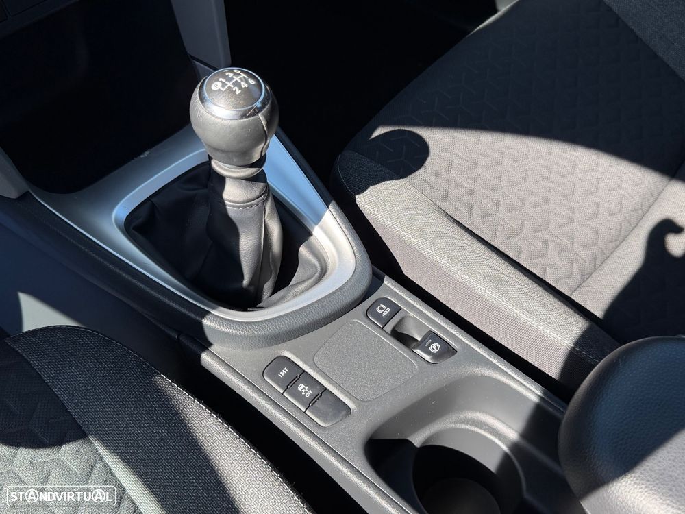 Toyota Yaris Cross 1.5 VVT-i Comfort Plus - 41