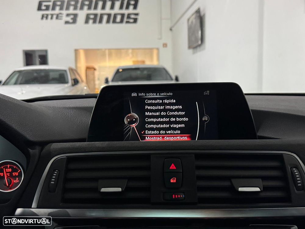 BMW 330 e iPerformance Pack M - 22