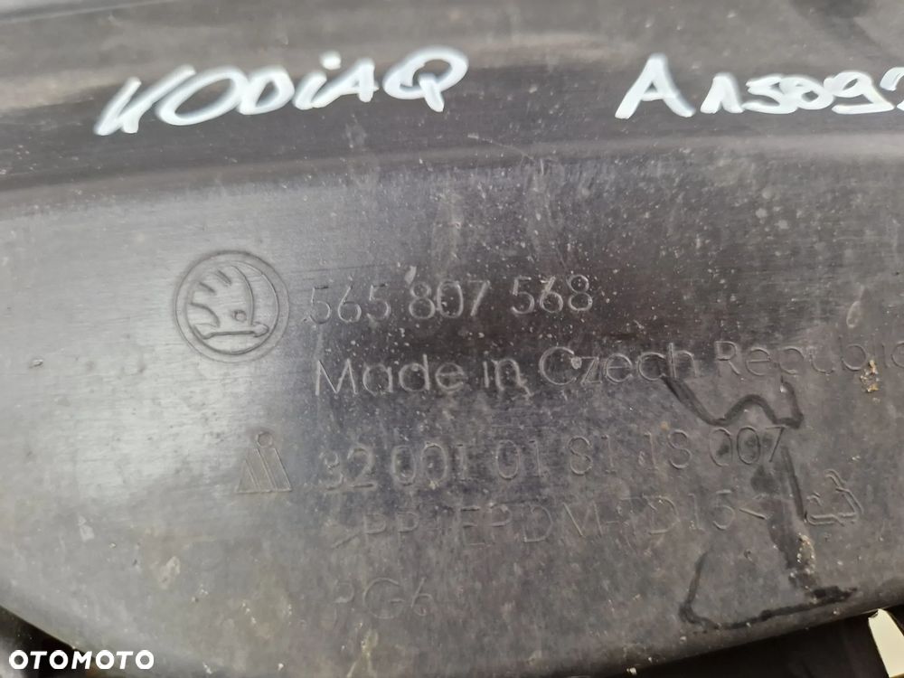 Dokładka tylnego zderzaka SKODA Kodiaq 565807568 - 7