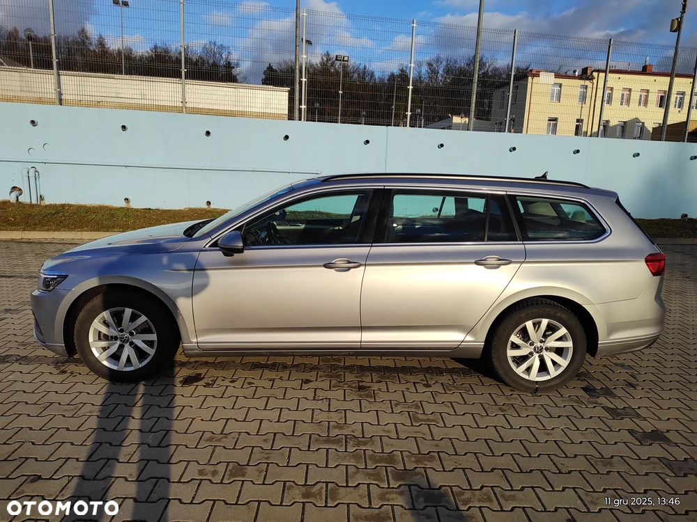 Volkswagen Passat 2.0 TDI EVO Business DSG - 4