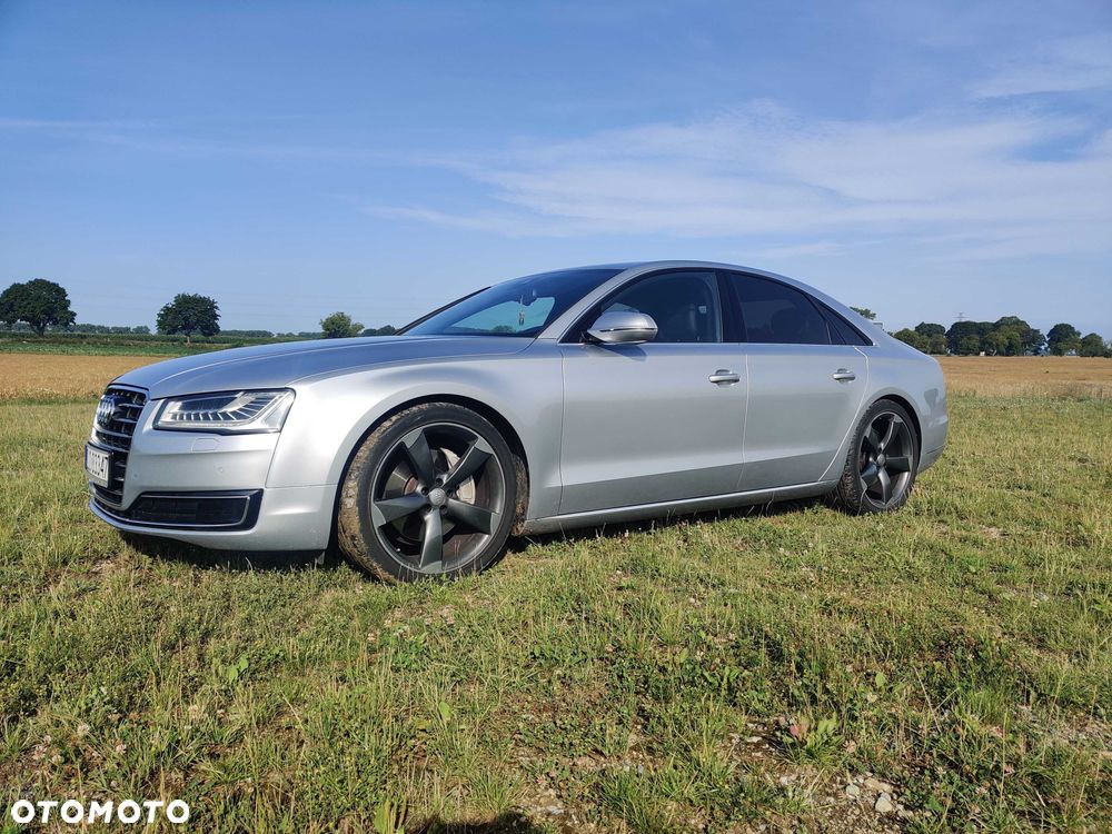 Audi A8 - 1