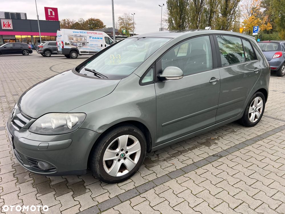 Volkswagen Golf Plus - 9
