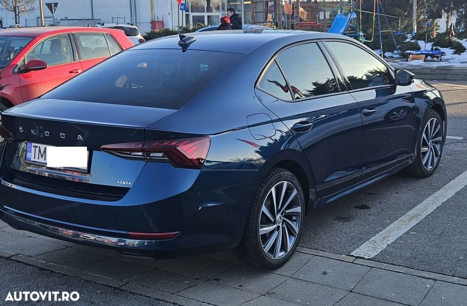 Skoda Octavia 2.0 TDI DSG 4X4 Style - 3