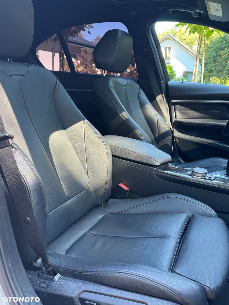 BMW Seria 3 - 23