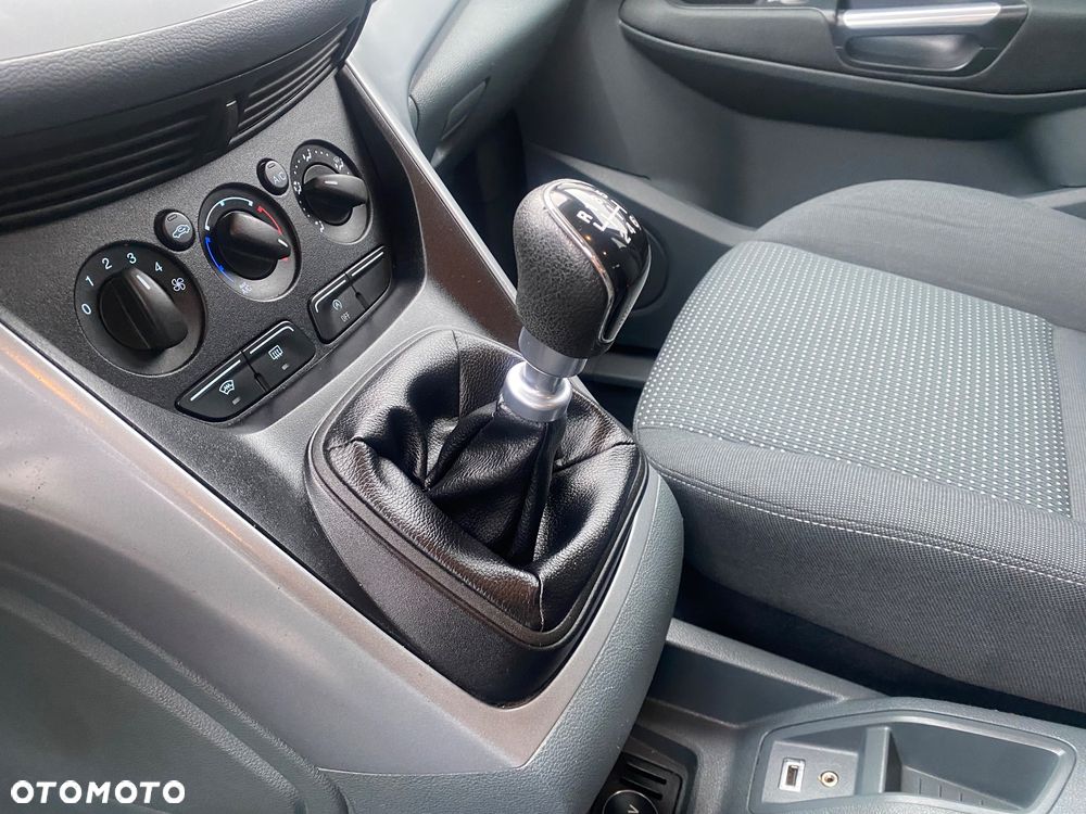 Ford C-MAX 1.6 TDCi Edition - 17