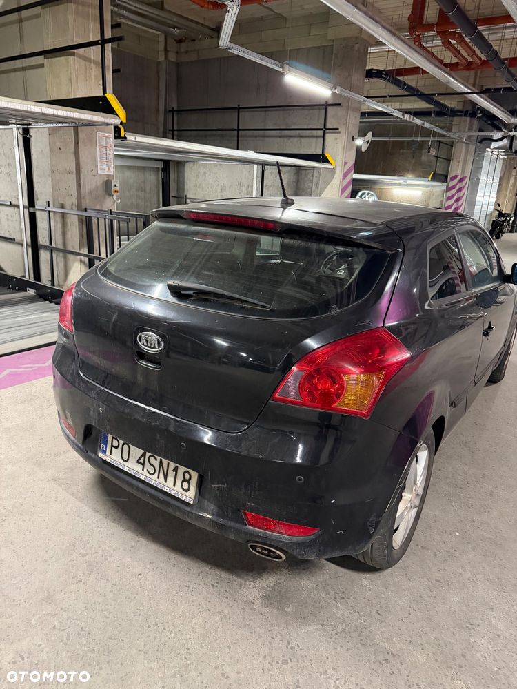 Kia Ceed - 5