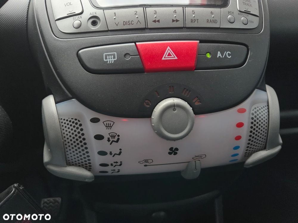 Toyota Aygo Multi Mode CoolBlue - 28
