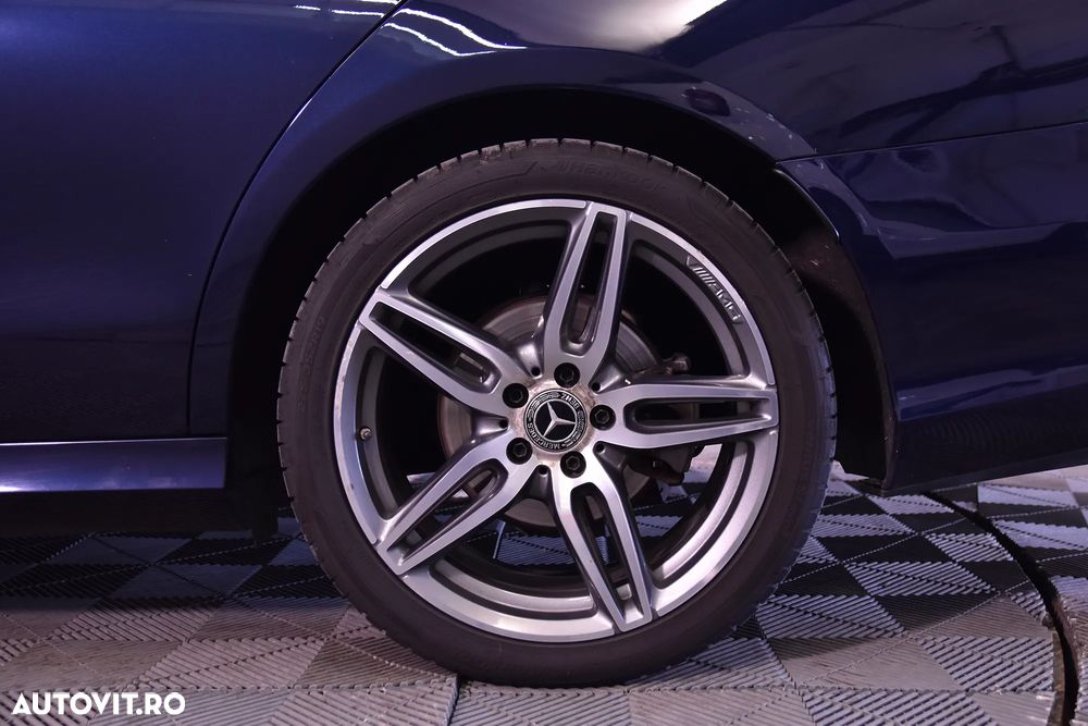 Mercedes-Benz E 220 d 4Matic 9G-TRONIC AMG Line - 13