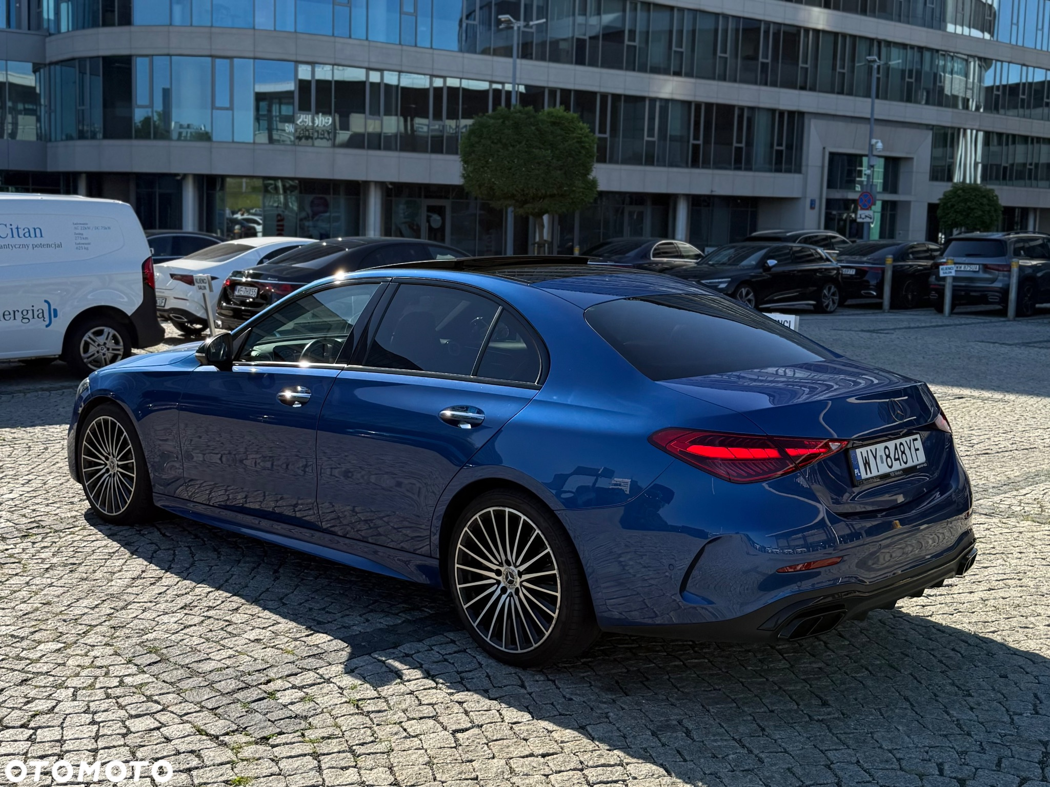 Mercedes-Benz Klasa C 220 d mHEV AMG - 4