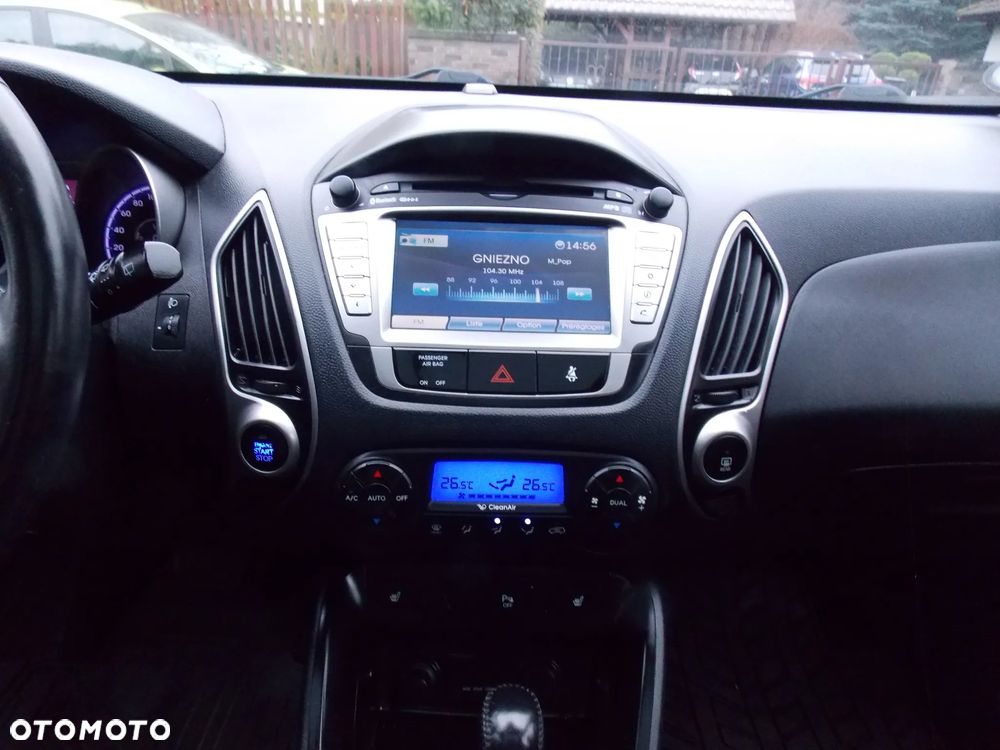 Hyundai ix35 2.0 CRDi 4WD Automatik Premium - 12