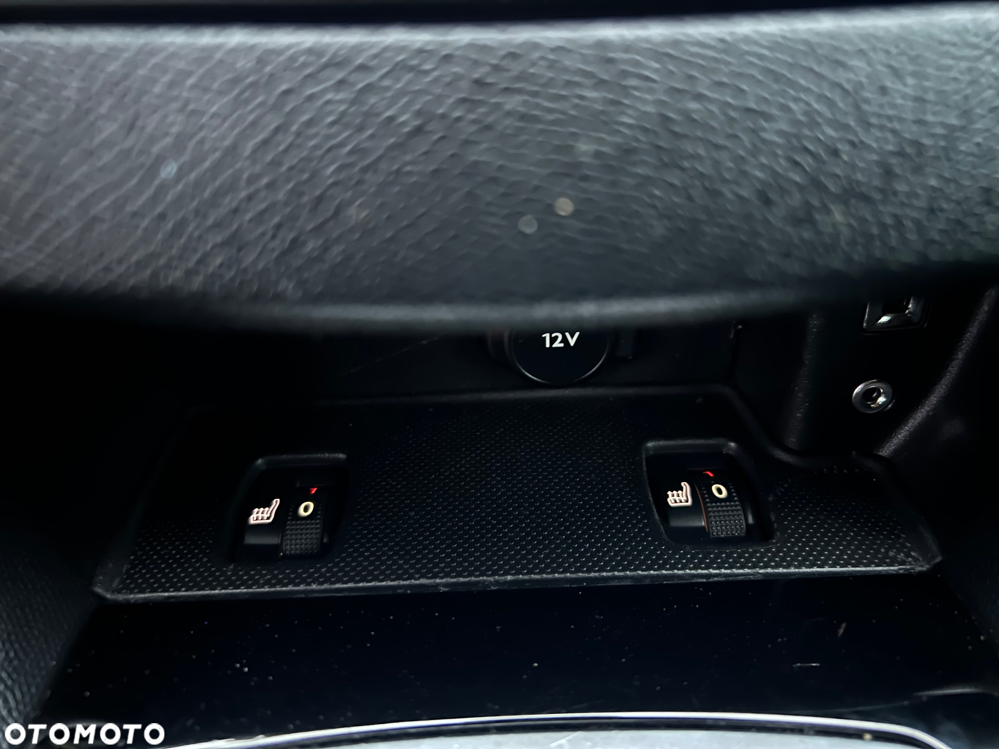 Peugeot 308 82 VTi Access - 27