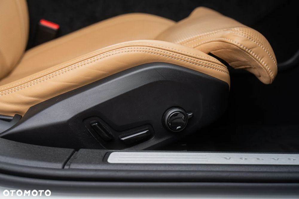 Volvo S60 T5 Inscription - 28