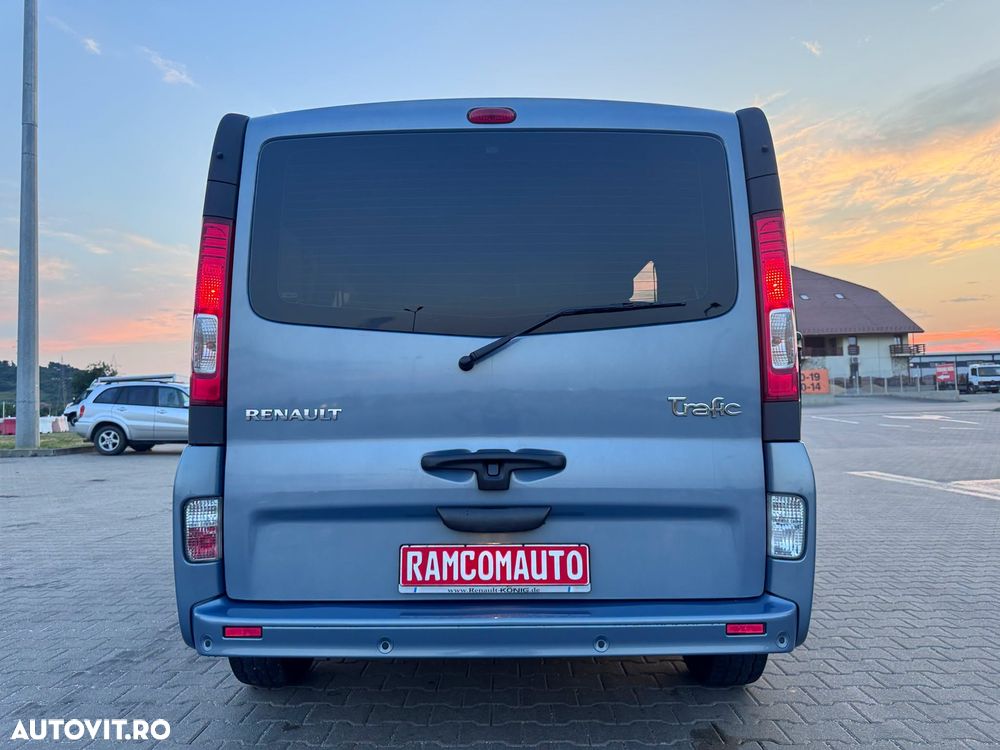 Renault Trafic Grand Passenger L2H1 Authentique - 13